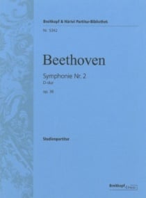 Beethoven: Symphony No 2 in D Opus 36 (Study Score) published by Breitkopf